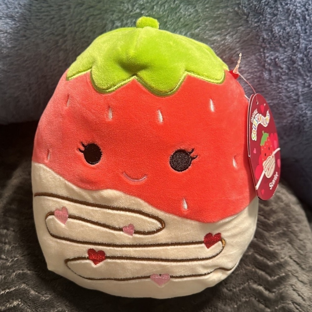 scarlet valentines squishmallow 9”